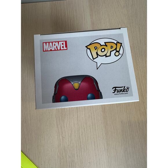 Wandavision Funko Pop - Vision 70s - NEW IN BOX - Picture 6 of 6